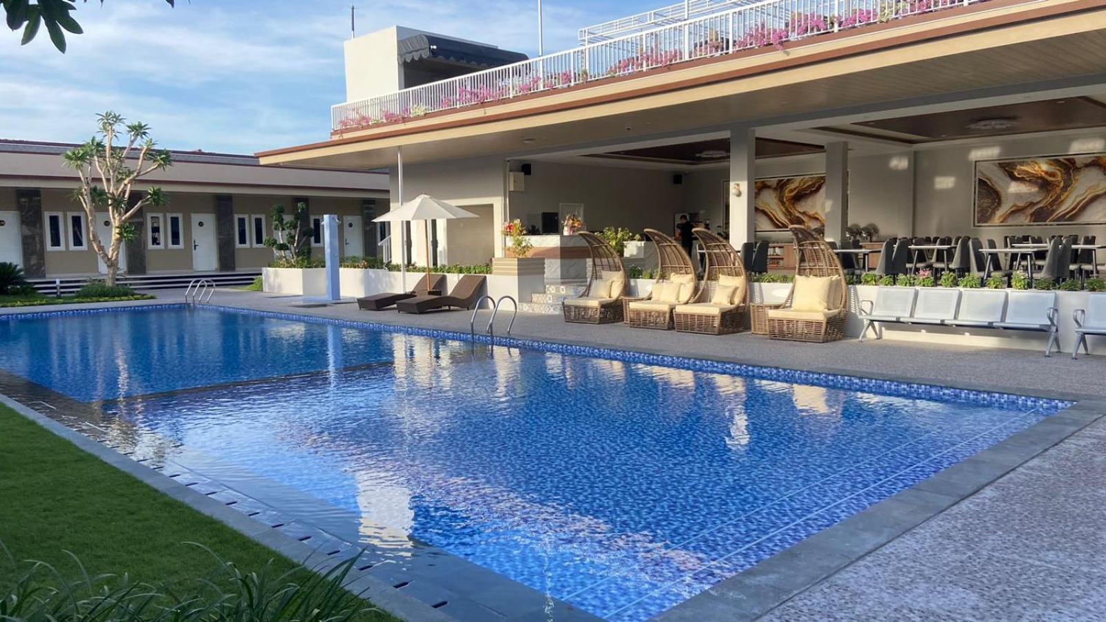 Nio Garden Hotel Sumbawa Экстерьер фото